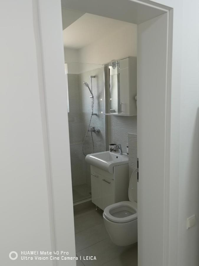Apartamento Garsoniera de la mare Mangalia Exterior foto