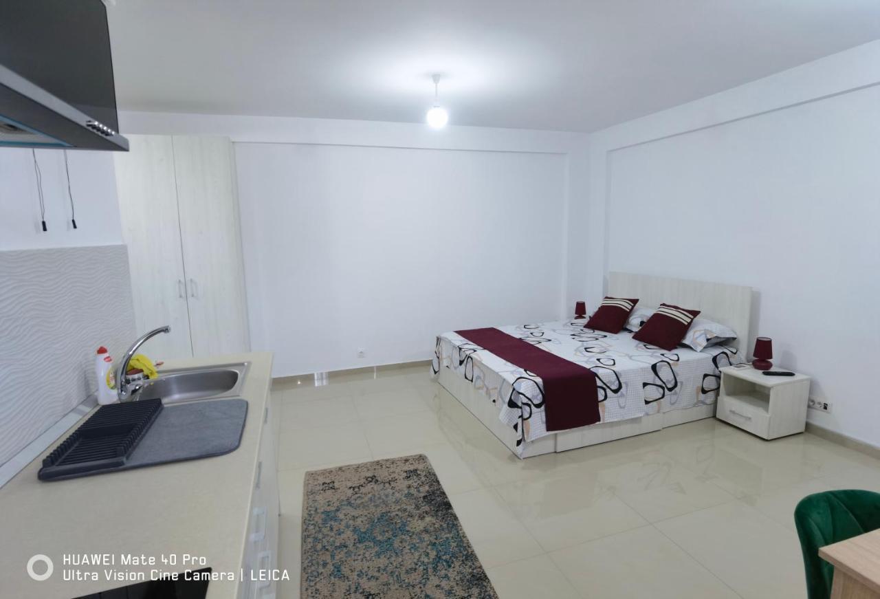 Apartamento Garsoniera de la mare Mangalia Exterior foto