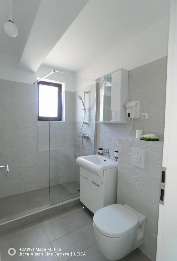 Apartamento Garsoniera de la mare Mangalia Exterior foto
